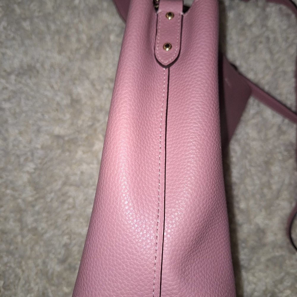 Coach Bucket Bag - Picture 6 of 7